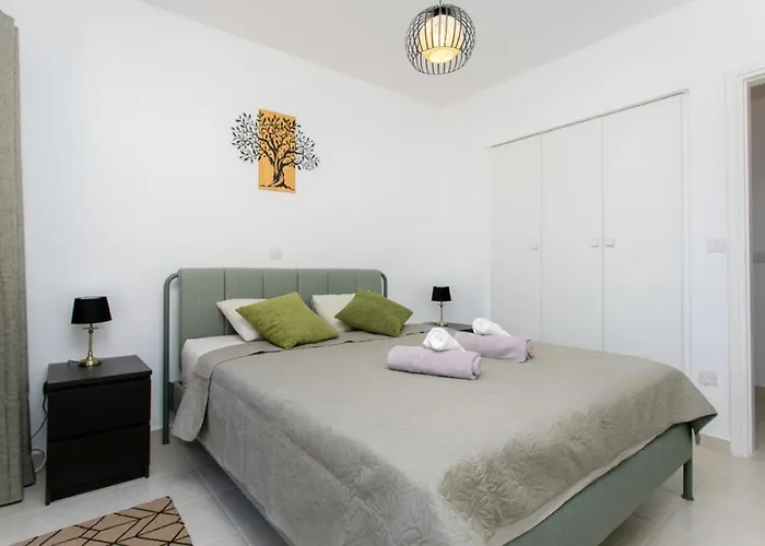 Harmony Of Sew View, Nature And Amazing Pool