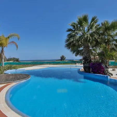 Appartamento Harmony Of Sew View, Nature And Amazing Pool Polis