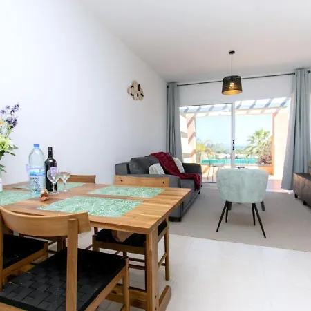 Harmony Of Sew View, Nature And Amazing Pool * Polis