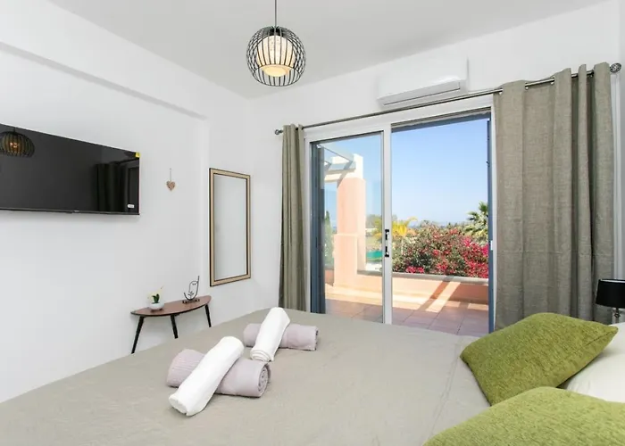 Harmony Of Sew View, Nature And Amazing Pool